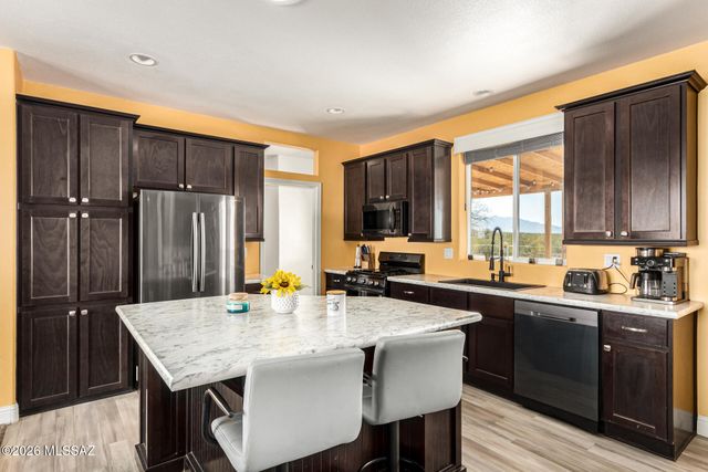 18150 S Mann Avenue, Sahuarita, AZ 85629