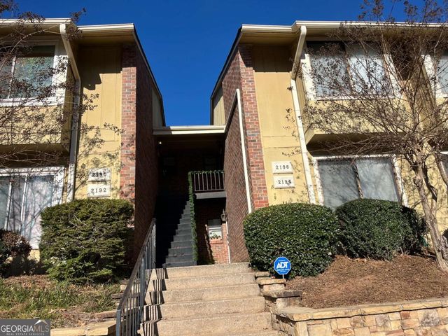 2196 Palmyra Drive SE, Marietta, GA 30067