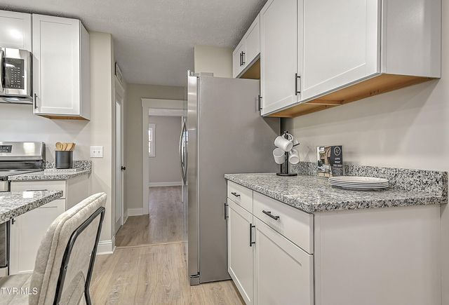 220 Blue Haven Drive, Kingsport, TN 37663