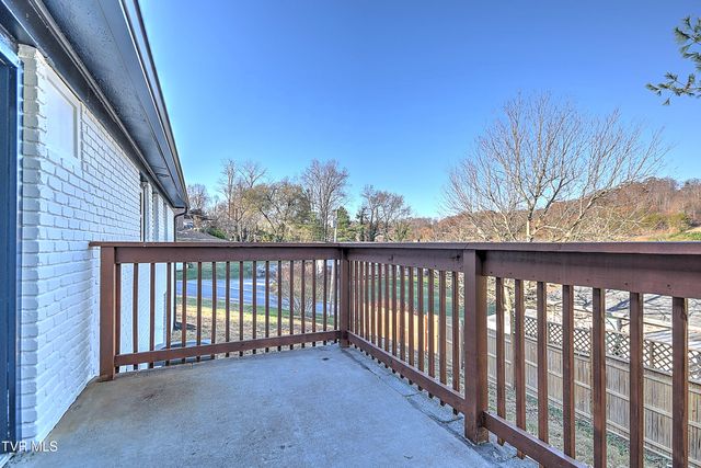 220 Blue Haven Drive, Kingsport, TN 37663