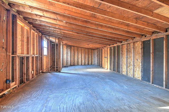 220 Blue Haven Drive, Kingsport, TN 37663