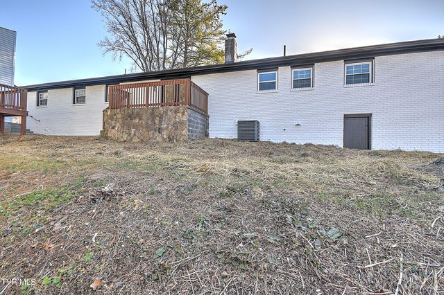 220 Blue Haven Drive, Kingsport, TN 37663