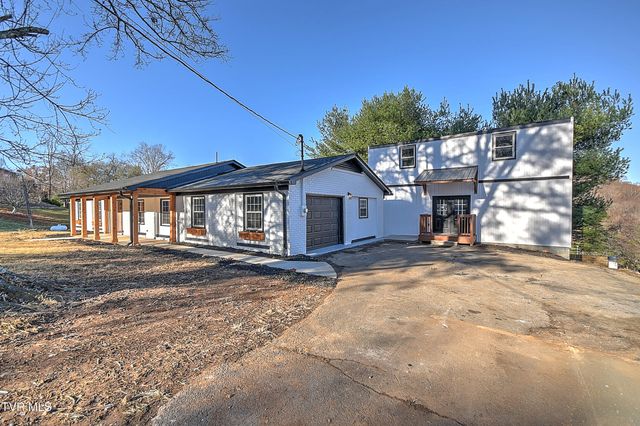 220 Blue Haven Drive, Kingsport, TN 37663