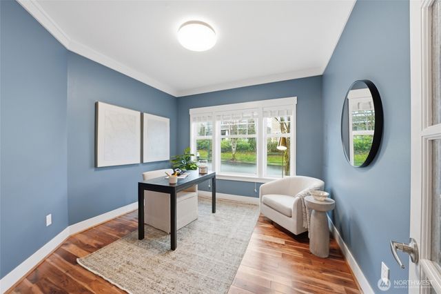 1704 25th Avenue NE, Issaquah, WA 98029