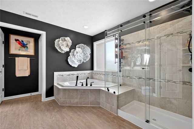 2067 Silver Linden Drive, Tipp City, OH 45371