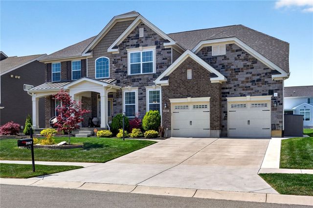 2067 Silver Linden Drive, Tipp City, OH 45371