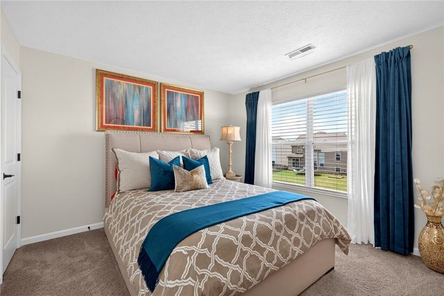 2067 Silver Linden Drive, Tipp City, OH 45371