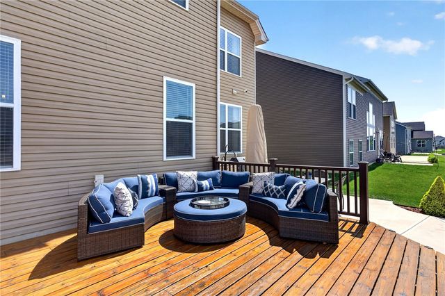 2067 Silver Linden Drive, Tipp City, OH 45371