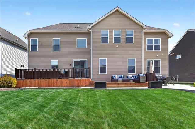 2067 Silver Linden Drive, Tipp City, OH 45371