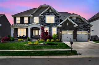 2067 Silver Linden Drive, Tipp City, OH 45371