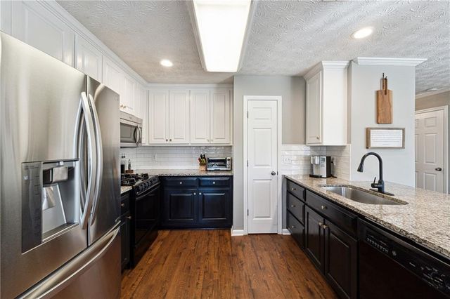 8450 Jot Em Down Road, Gainesville, GA 30506