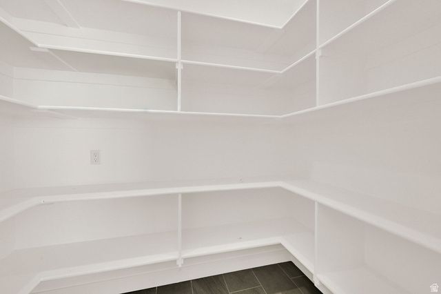 3041 S 2325 W, West Haven, UT 84401