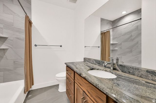 3041 S 2325 W, West Haven, UT 84401