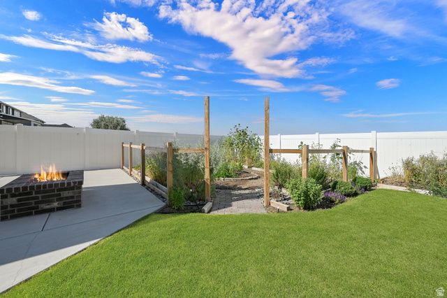 3041 S 2325 W, West Haven, UT 84401