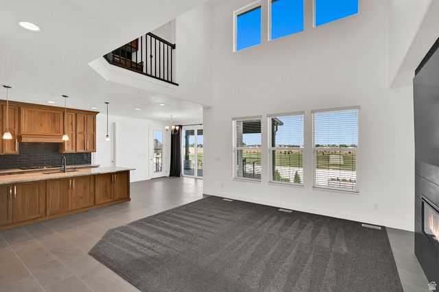 3041 S 2325 W, West Haven, UT 84401