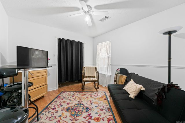 17 Fox Run Circle, Cabot, AR 72023