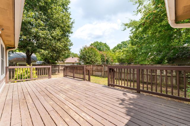 17 Fox Run Circle, Cabot, AR 72023