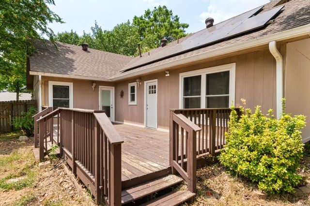 17 Fox Run Circle, Cabot, AR 72023