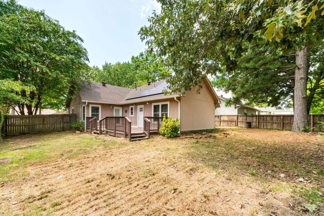 17 Fox Run Circle, Cabot, AR 72023