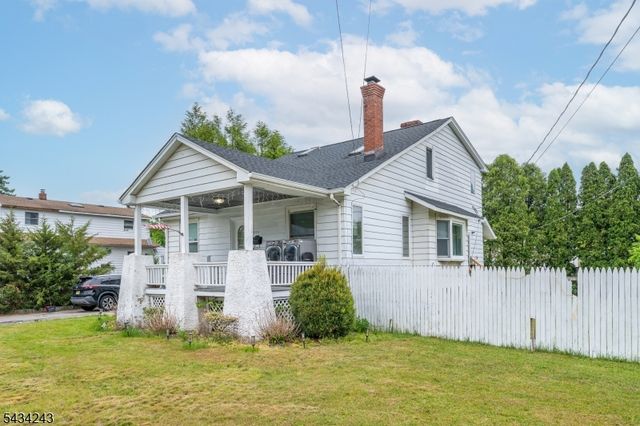 1022 Ringwood Ave, Wanaque Boro, NJ 07420