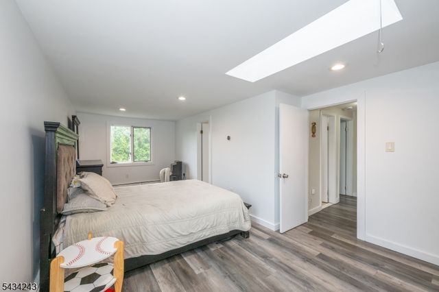 1022 Ringwood Ave, Wanaque Boro, NJ 07420