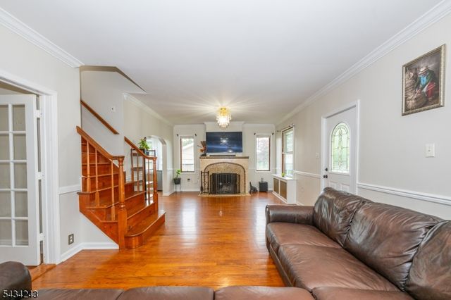 1022 Ringwood Ave, Wanaque Boro, NJ 07420