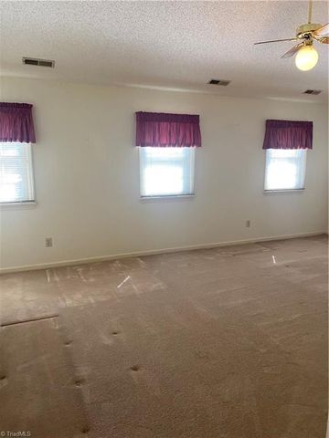 486 Windsor Park Road, Kernersville, NC 27284