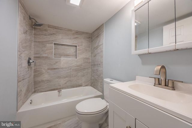 2403 S EDGEWOOD ST, Philadelphia, PA 19142