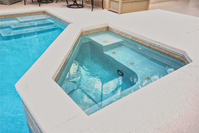 2301 RAMBLING OAKS WAY, Kissimmee, FL 34746