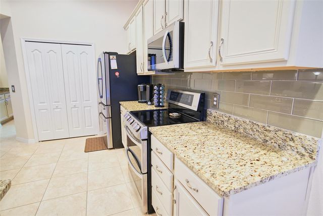 2301 RAMBLING OAKS WAY, Kissimmee, FL 34746