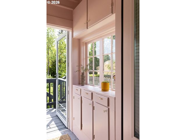 650 N ALBERTA St, Portland, OR 97217