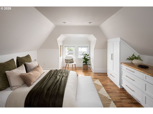 650 N ALBERTA St, Portland, OR 97217
