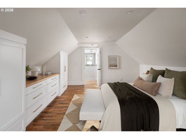 650 N ALBERTA St, Portland, OR 97217