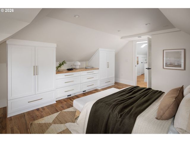 650 N ALBERTA St, Portland, OR 97217