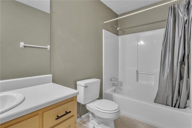 682 Monticello Lane, Mcdonough, GA 30253