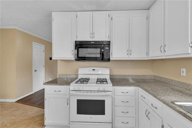 682 Monticello Lane, Mcdonough, GA 30253