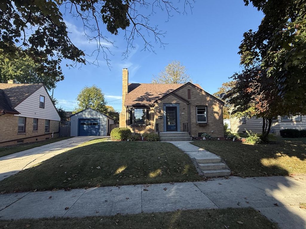 1620 S 20th STREET, Sheboygan, WI 53081