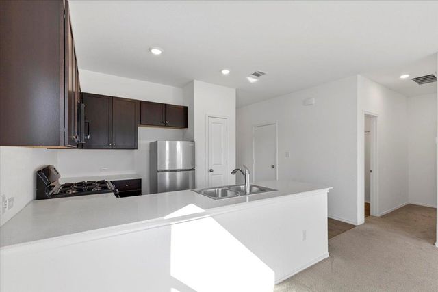 14320 Tordillo DR, Elgin, TX 78621