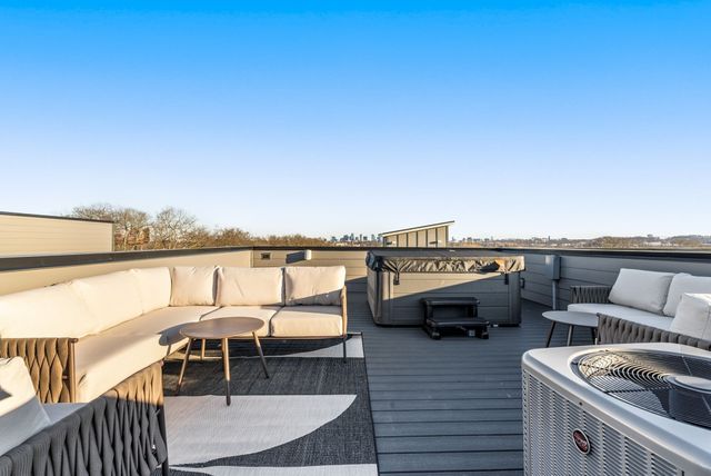 2000 S Hamilton Rd Apt 4, Nashville, TN 37218