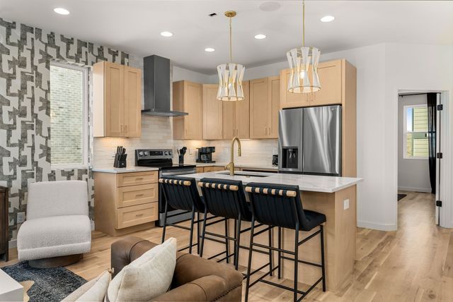2000 S Hamilton Rd Apt 4, Nashville, TN 37218
