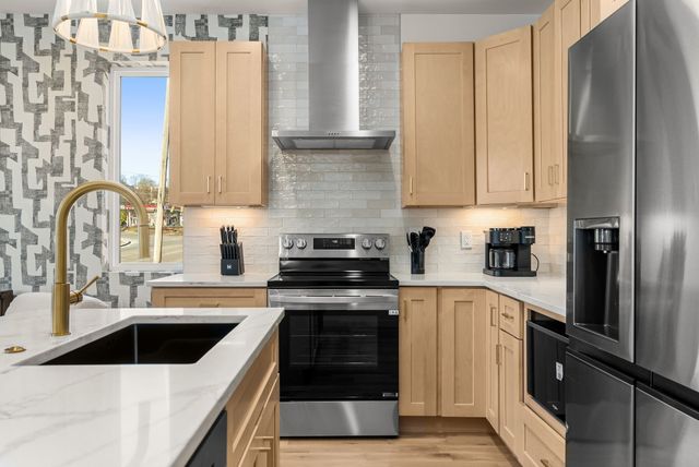 2000 S Hamilton Rd Apt 4, Nashville, TN 37218
