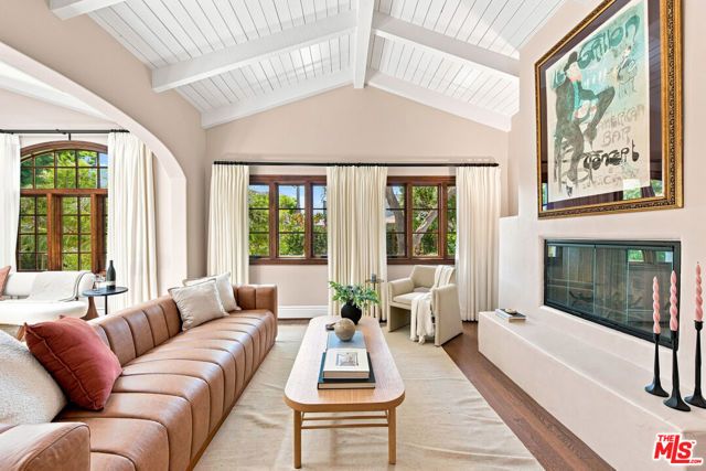 2900 Clune Avenue, Los Angeles, CA 90291