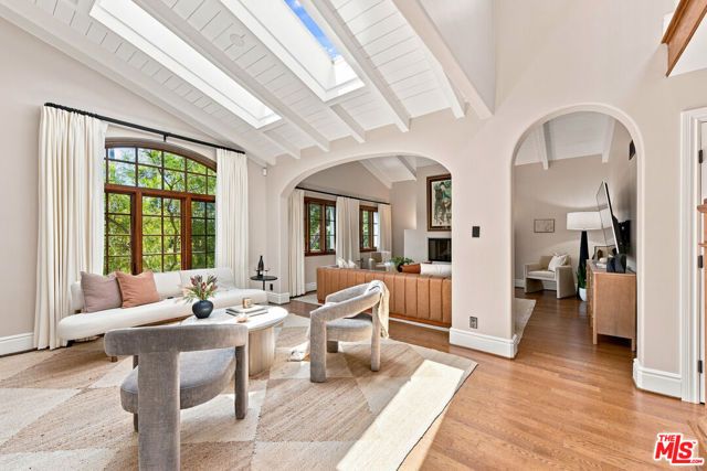 2900 Clune Avenue, Los Angeles, CA 90291