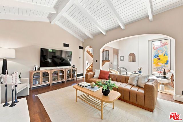 2900 Clune Avenue, Los Angeles, CA 90291