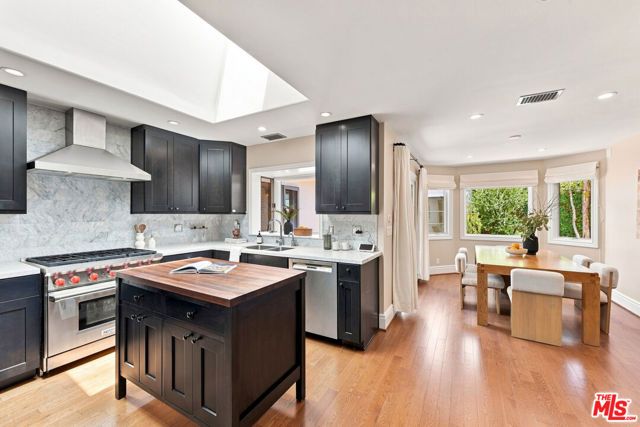 2900 Clune Avenue, Los Angeles, CA 90291