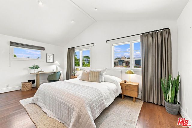 2900 Clune Avenue, Los Angeles, CA 90291