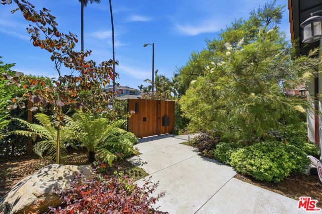 2900 Clune Avenue, Los Angeles, CA 90291