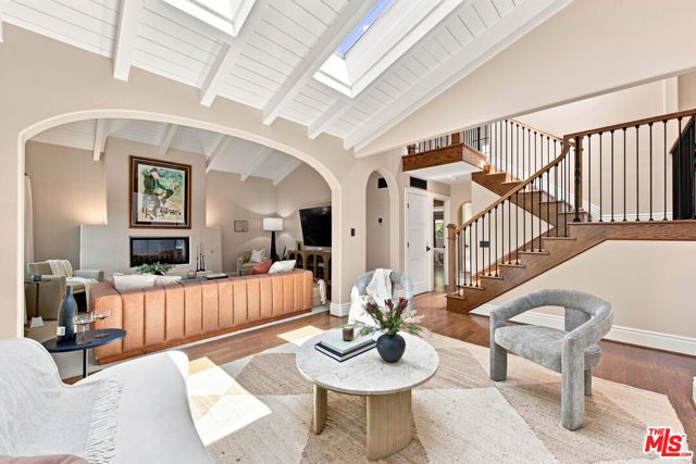 2900 Clune Avenue, Los Angeles, CA 90291