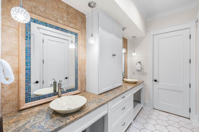 81 Western Lake Drive, Santa Rosa Beach, FL 32459