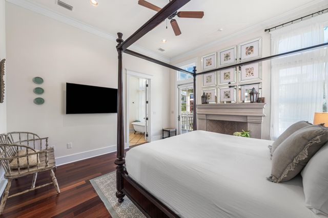 81 Western Lake Drive, Santa Rosa Beach, FL 32459